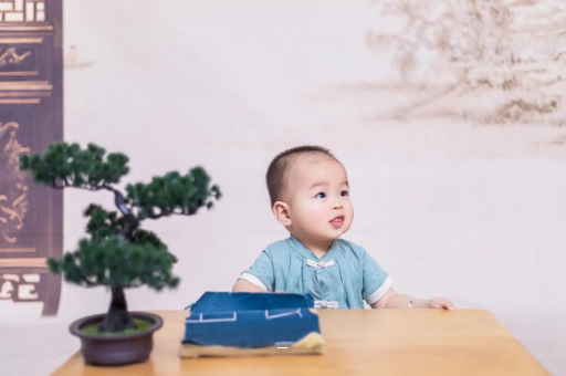 安陆宝宝几个月可以吃粥 安陆宝宝几个月可以吃粥